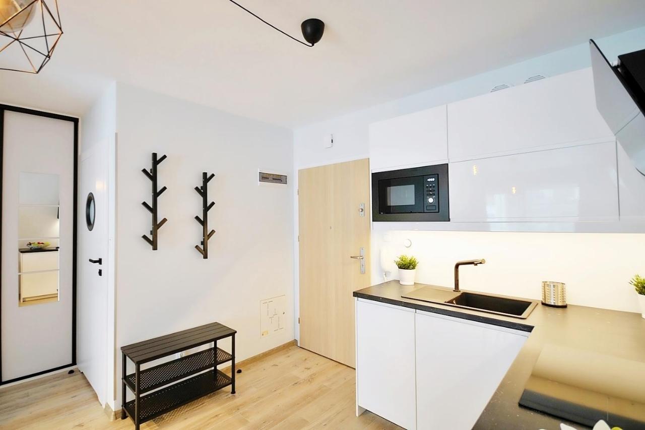 Apartament Andar Z Miejscem Parkingowym Колобжег Екстериор снимка