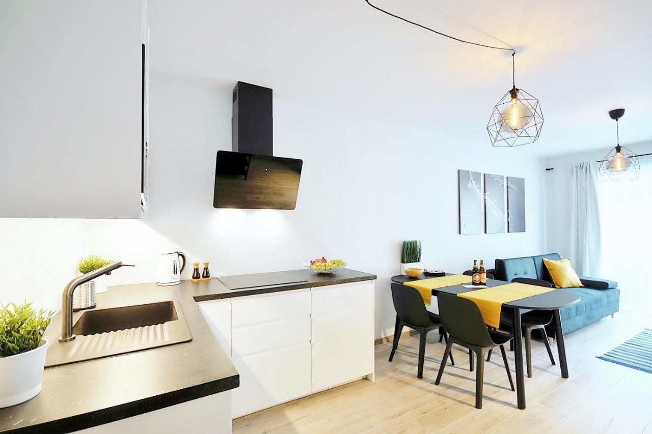 Apartament Andar Z Miejscem Parkingowym Колобжег Екстериор снимка