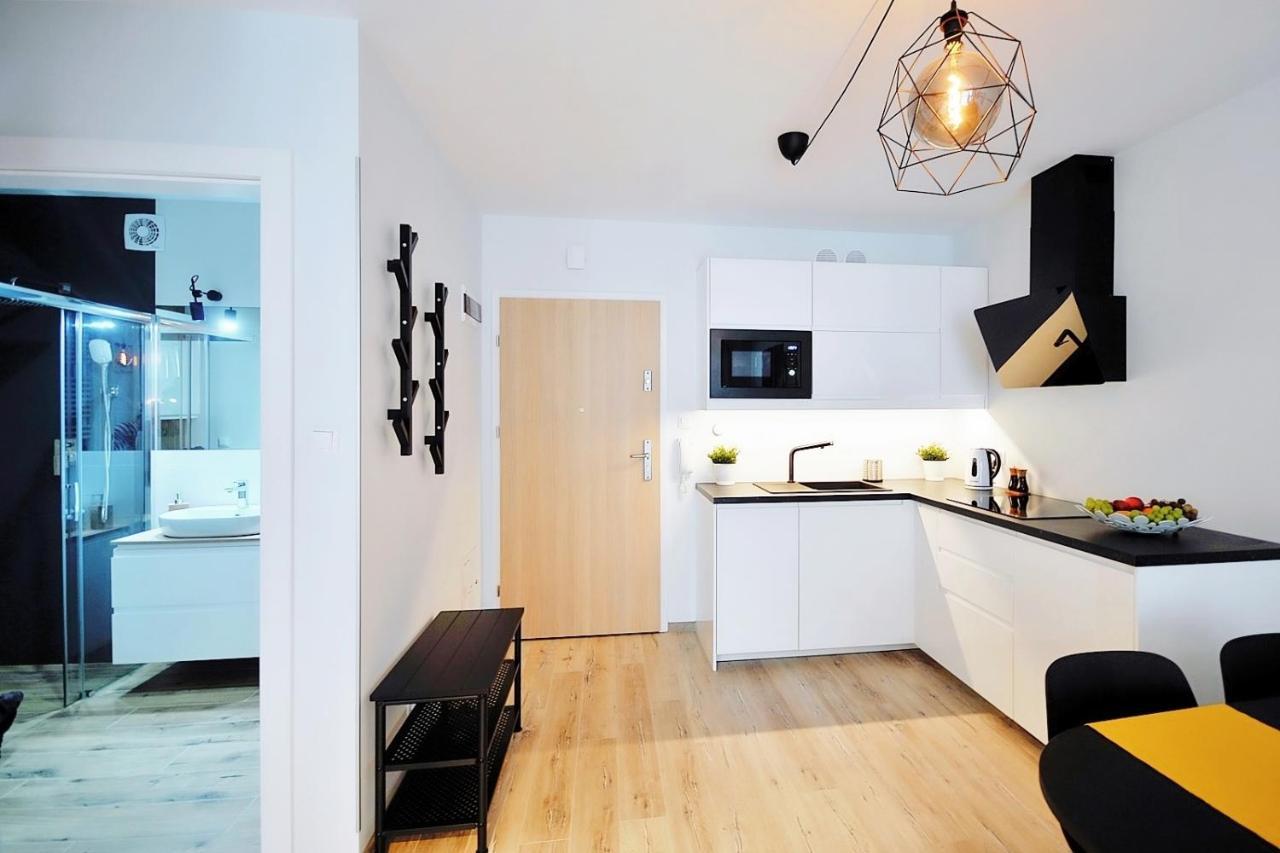 Apartament Andar Z Miejscem Parkingowym Колобжег Екстериор снимка